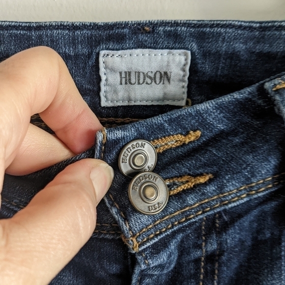 HUDSON Beth Baby Boot Jeans 25 Obscurity Slim Small Flare Mid Rise Mid Wash - Picture 6 of 15